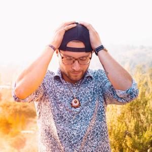 Meet your Posher, Connor